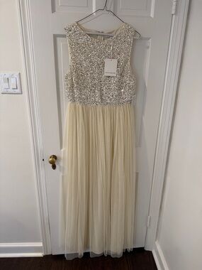 Maya deluxe Women Size 10 NWT Sequin Bodice Tulle Dress in Ivory